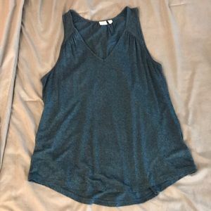 Gap tank top